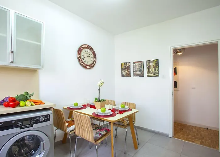 Appartement Omerou *